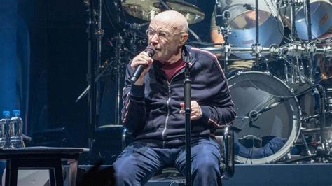 phil.collins malattia